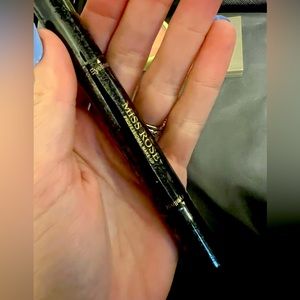 Miss Rose Double-Sided Eyeliner